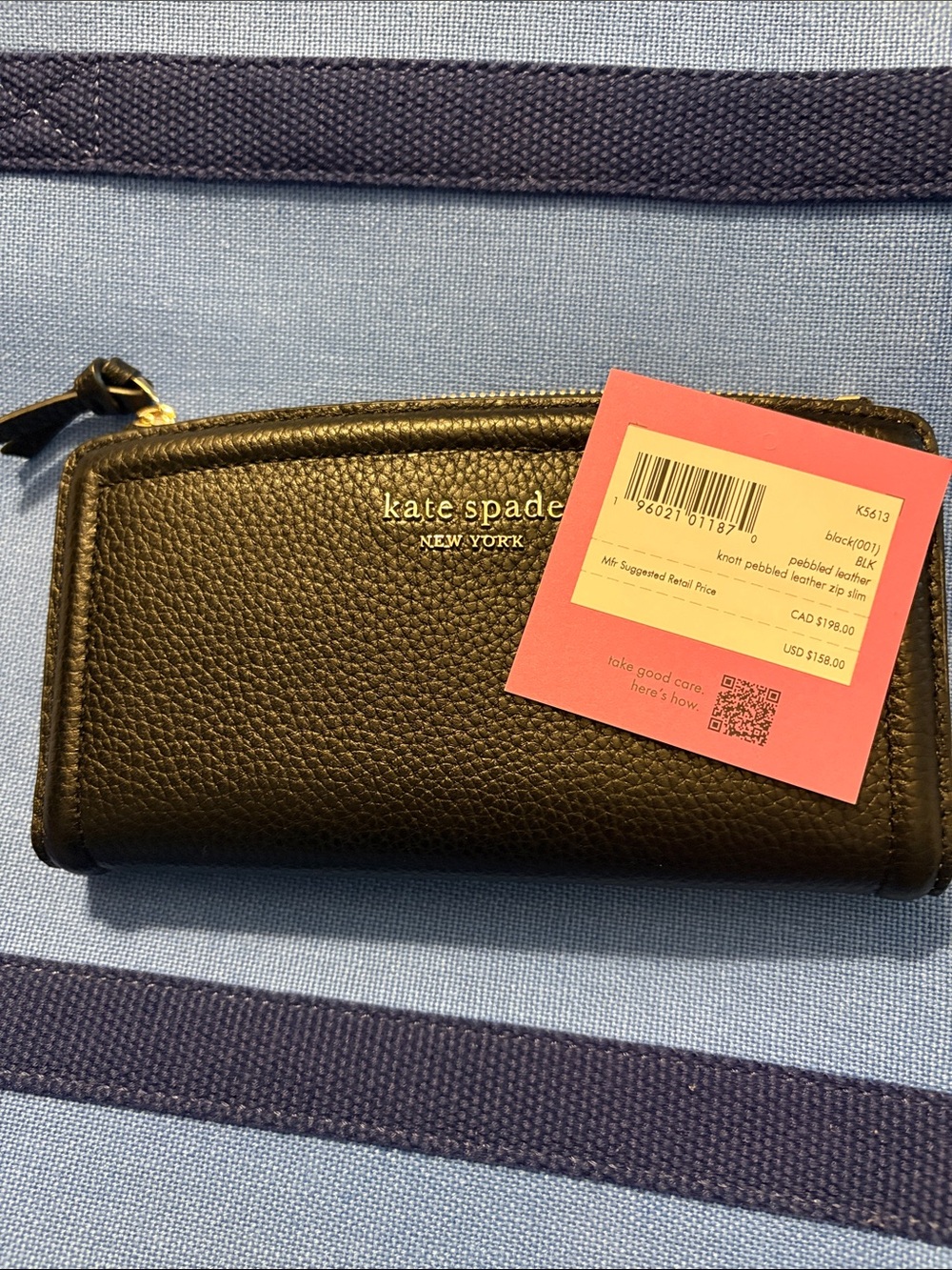 kate spade black pebbled leather zip slim wallet-new!